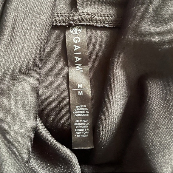 ☘️ W/M Gaiam Cowl Neck Yoga Cooldown Sweatshirt - Picture 3 of 4